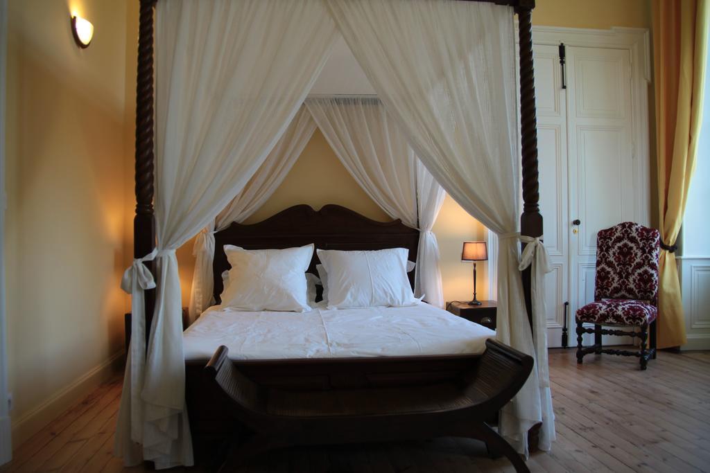 Domaine De Lamassas Bed & Breakfast Hautefage-la-Tour Phòng bức ảnh